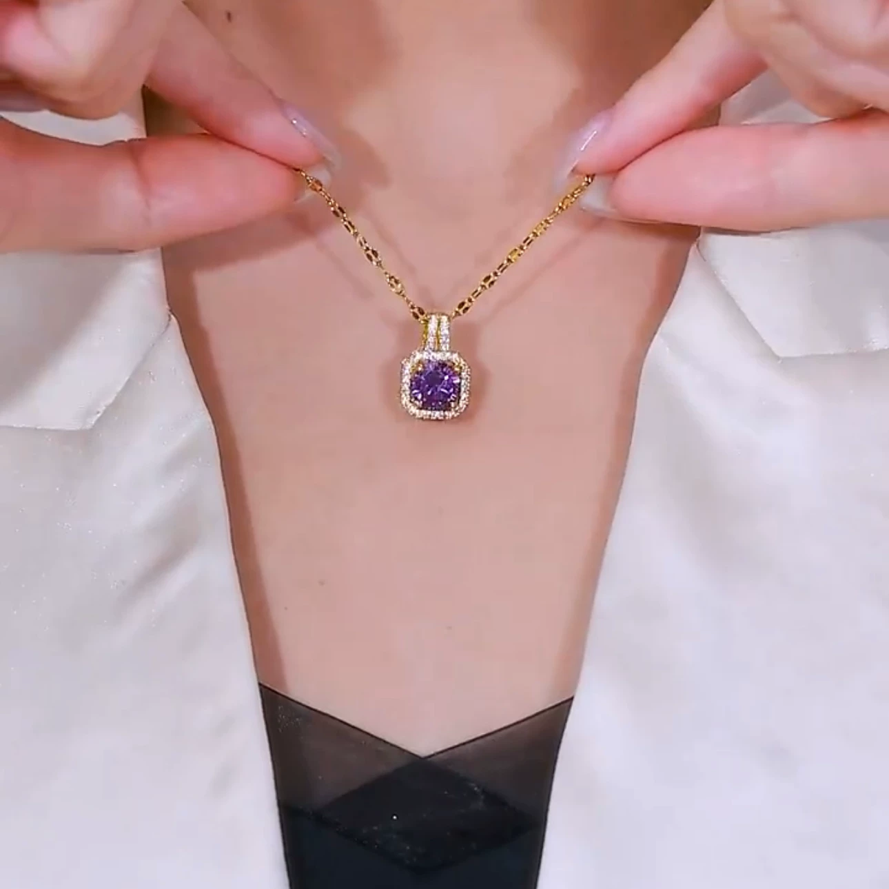 purple pendent (24k gold plated)