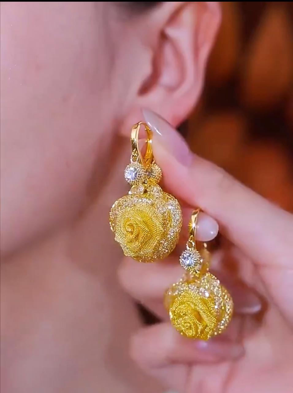 Teseel Earring (24k gold plated)